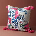 Housse de Coussin Original Beige et Rouge Le Tigre Bleu - Vignette | Gellone