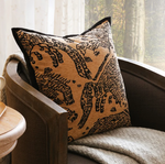 Housse de Coussin Orange et Noir   La Montagne et le Tigre - Vignette | Gellone