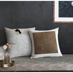 Housse de Coussin Scandinave Ecru Beige Gris Noir   La Fleur - Vignette | Gellone